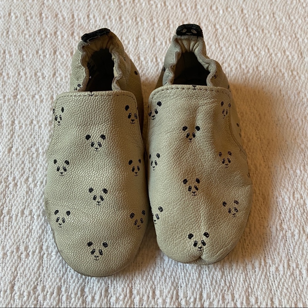 Robeez Panda leather booties 12-18mo